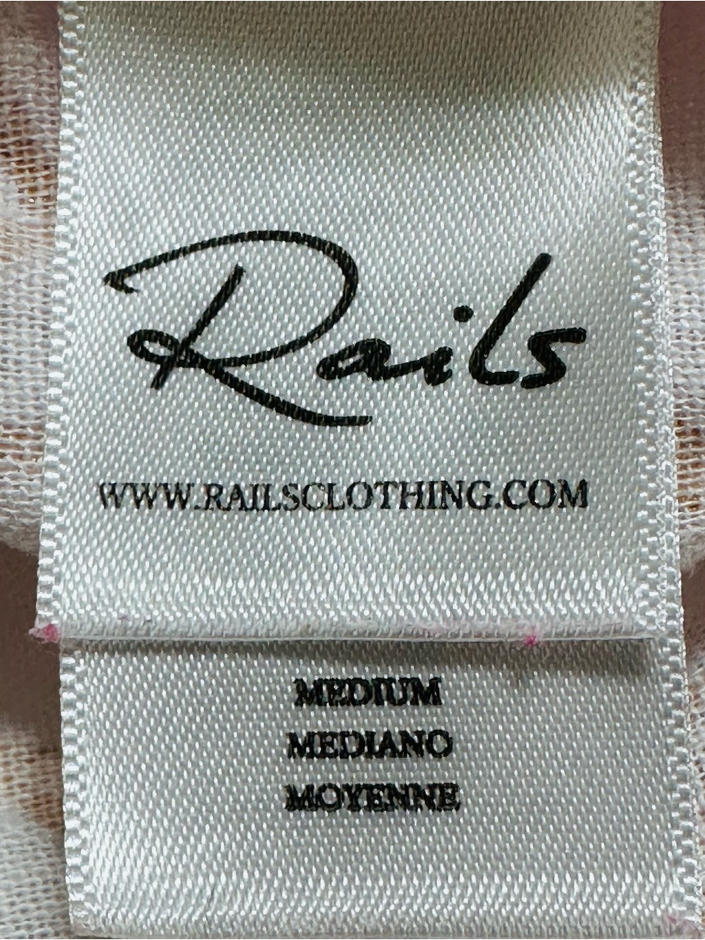 RAILS Women's Charli Starstruck
Button Down Shirt Linen Blend Sz.M
Whimsy Preppy - Picture 7 of 9